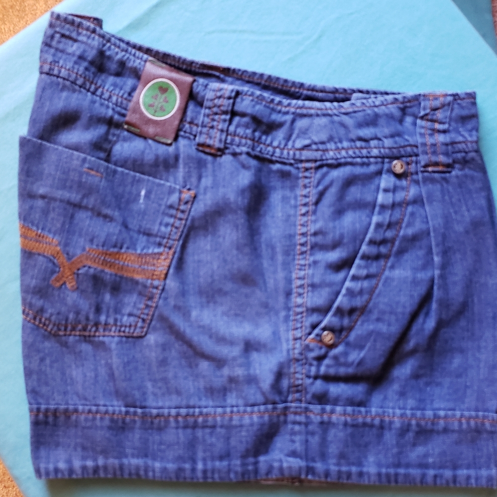 Womens jean shorts size 30